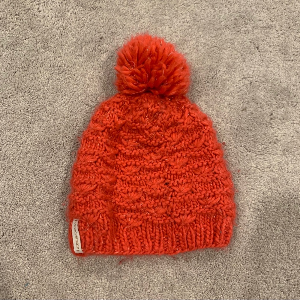 🔴➡️4/$10⬅️🔴Coral pom Pom beanie